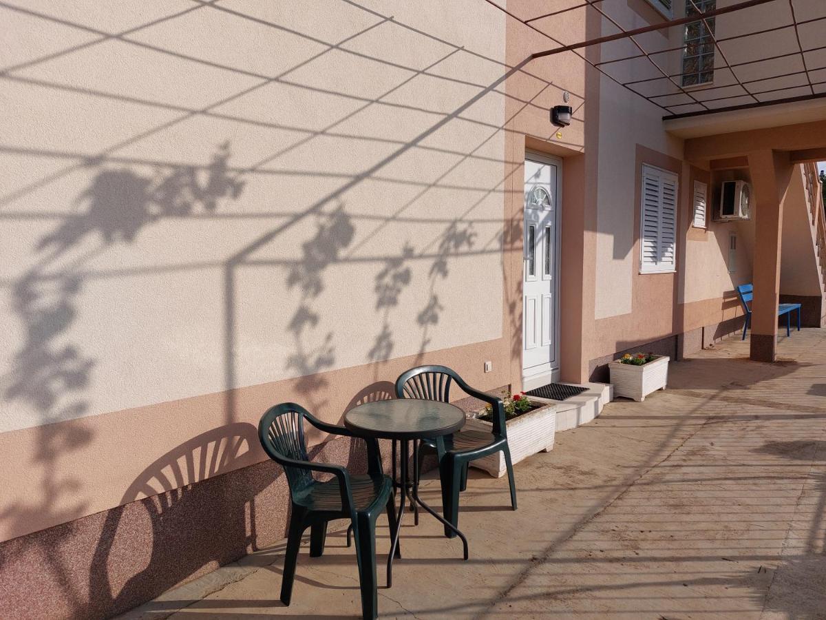 Zablaće Modrika Apartments מראה חיצוני תמונה