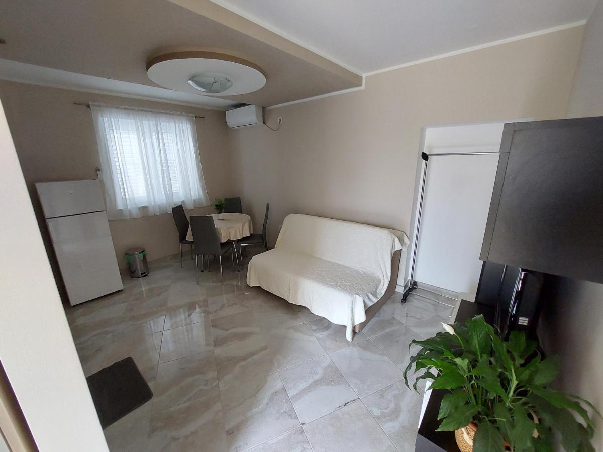 Zablaće Modrika Apartments מראה חיצוני תמונה